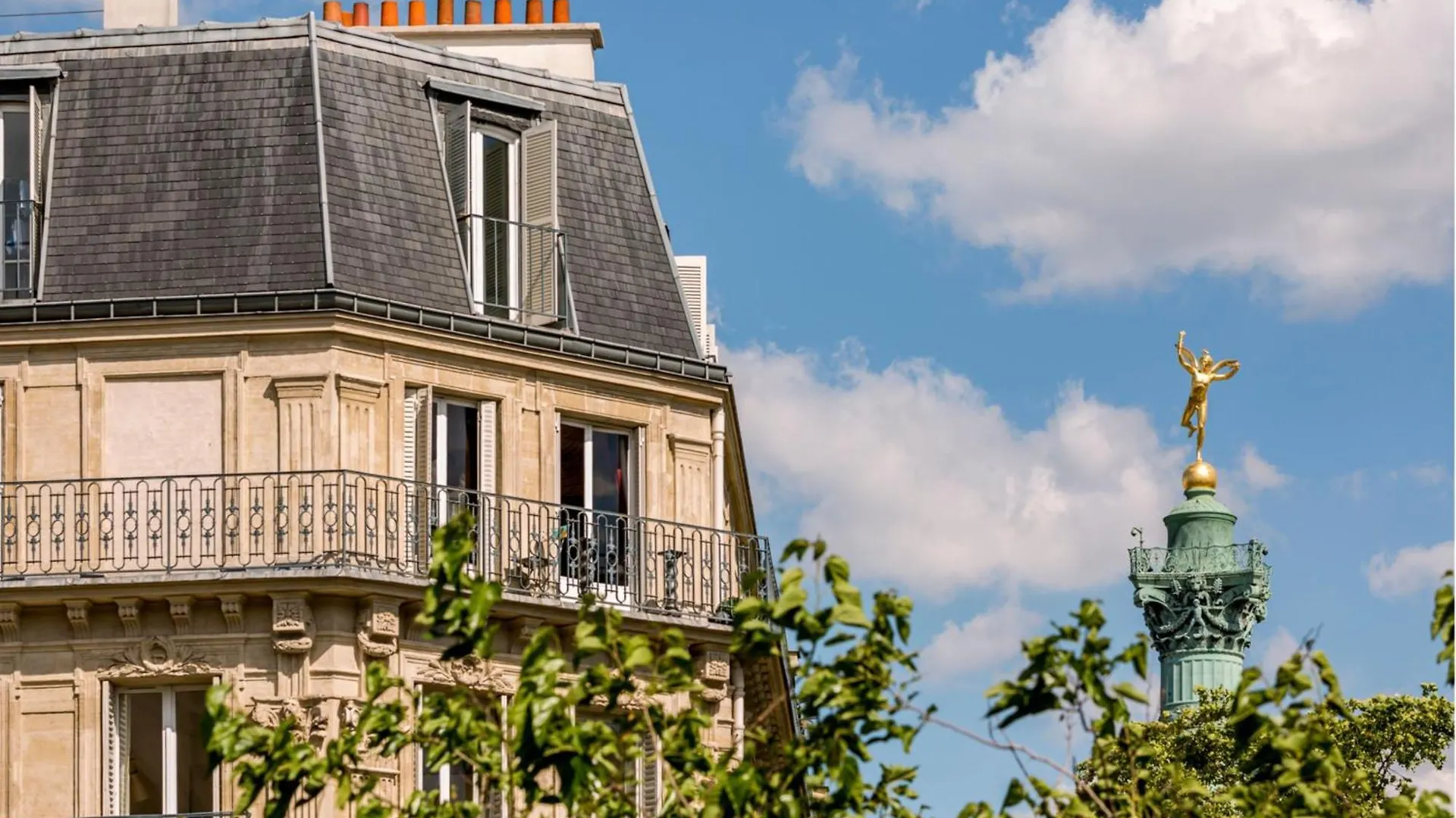 Luxury 3 bedrooms 3 bathrooms apartment in Le Marais Paris France